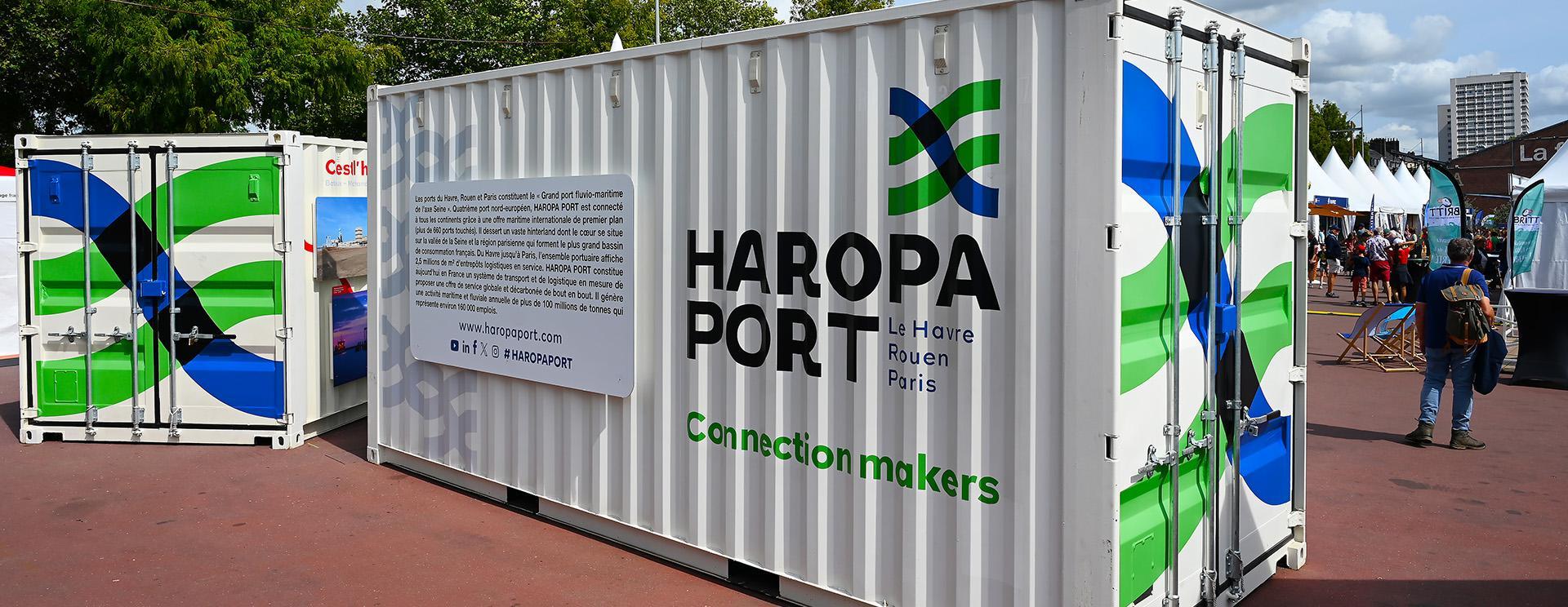Conteneurs logoté HAROPA PORT