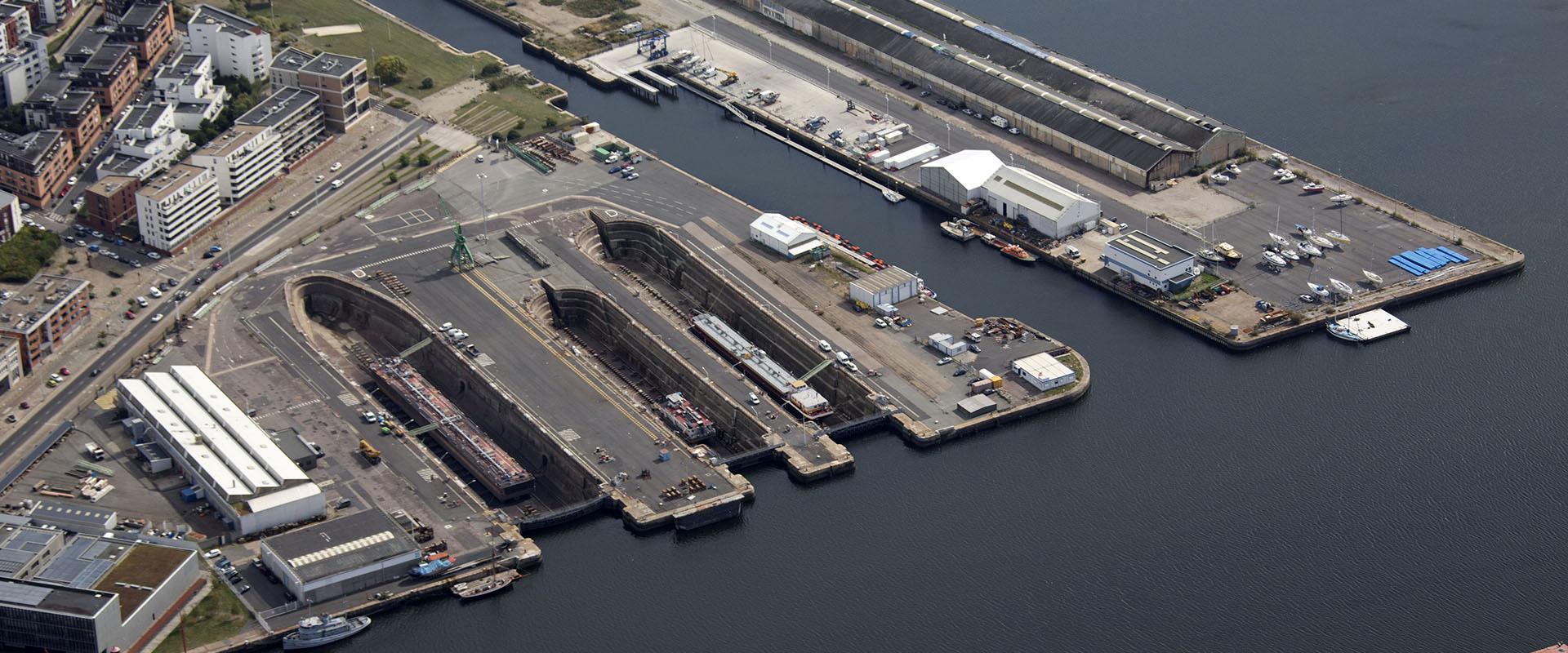 Formes de l'Eure au port du Havre - Agrandir l'image, fenêtre modale