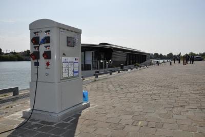 Inauguration de Borne&eau à Choisy le Roy - Agrandir l'image 2 sur 3, fenêtre modale