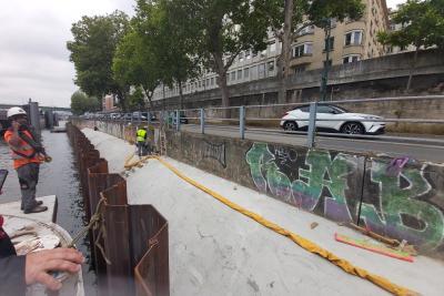Travaux quai Blériot à Paris - Injection de résine sous le perré - Agrandir l'image 8 sur 8, fenêtre modale