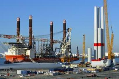 Le navire jack-up Brave Tern - Enlarge image, modal window