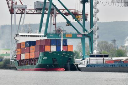 Enlarge image, modal window