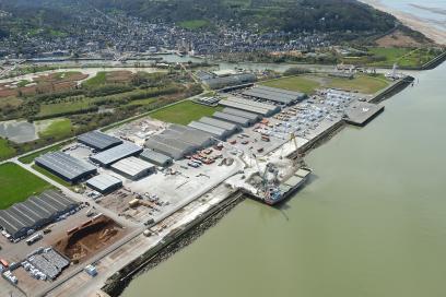 Vue aérienne du terminal de Honfleur - Agrandir l'image, fenêtre modale
